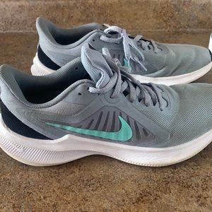 Nike gray and teal sneakers